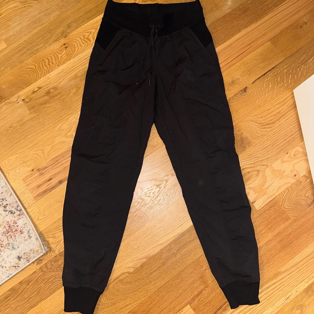 Black lululemon dance Jogger Pants